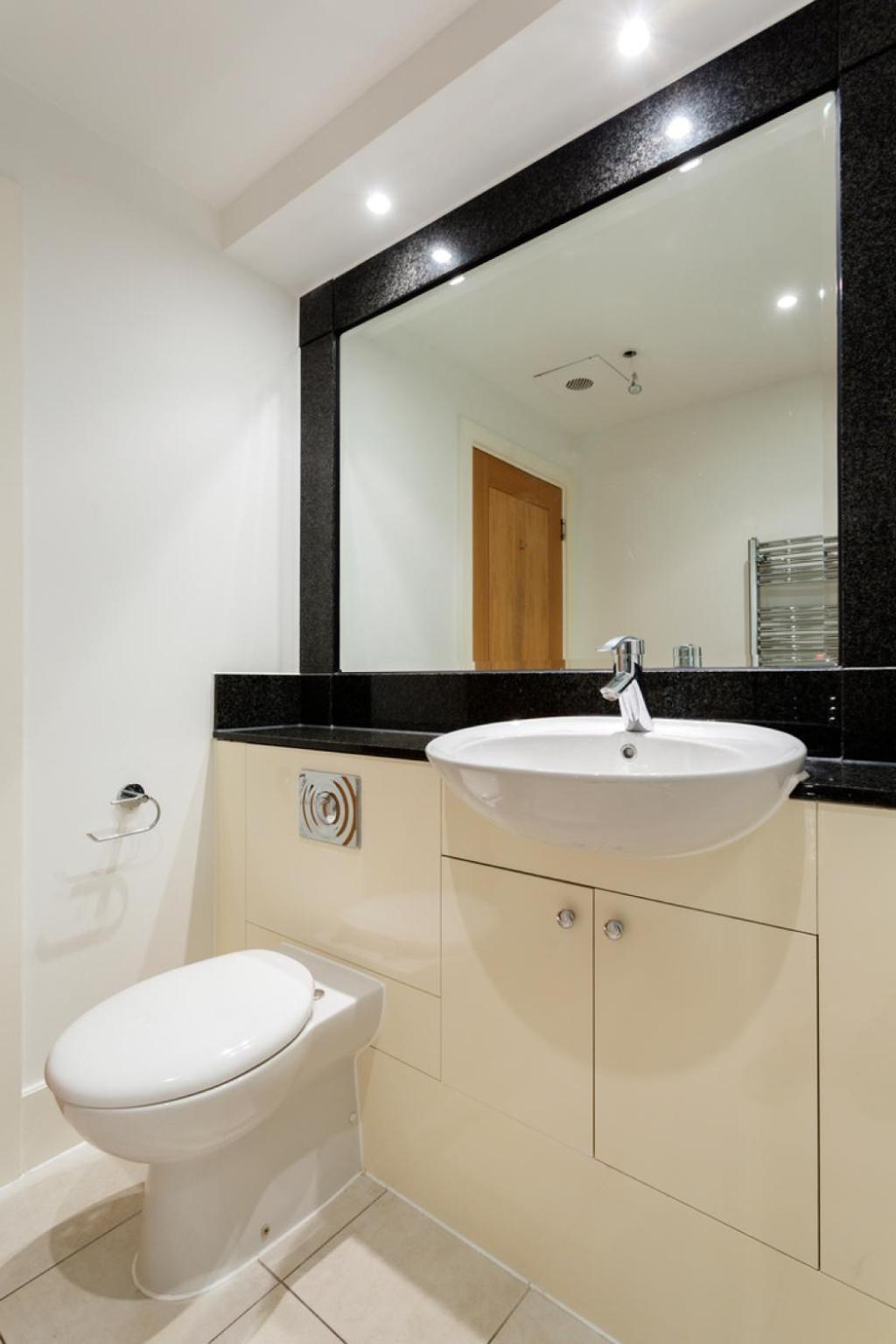 Veeve - Modernist Wharf Apartment Лондон Екстериор снимка